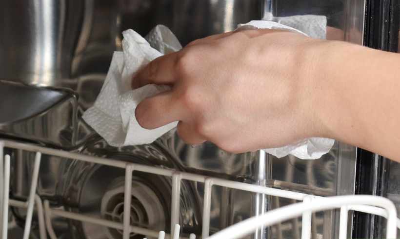 جلوگیری از خراب شدن ظرفشویی با استفاده نکردن طولانی مدت