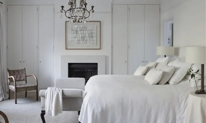 رنگ سفید بهترین رنگ برای اتاق خواب یک زوج است